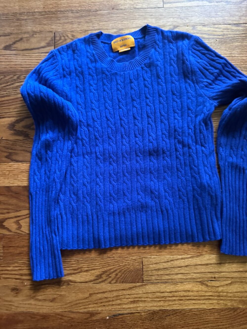 Guest in Residence Cable Shrunken Crew, Size Small